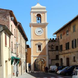 palaia torre orologio
