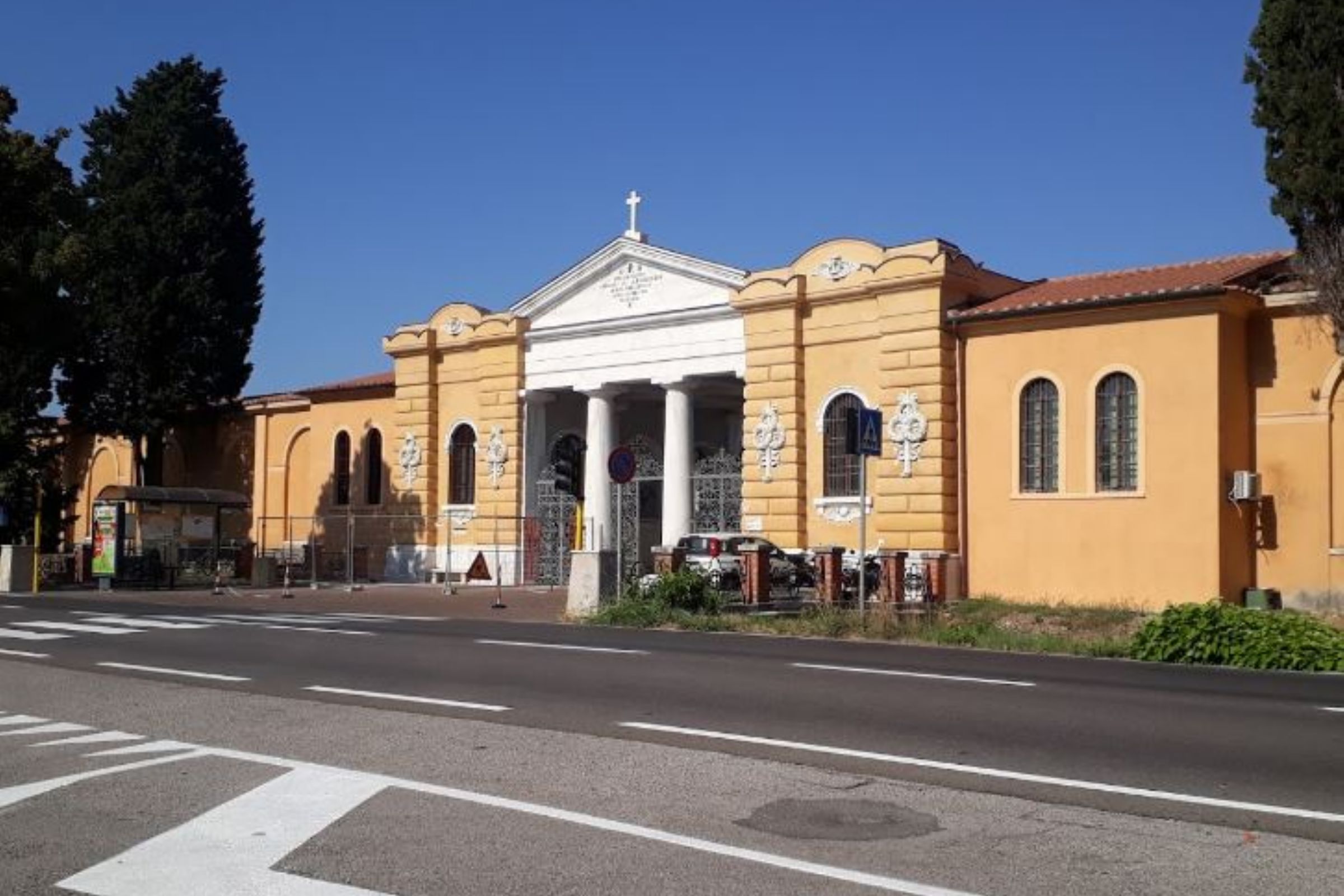 cimitero suburbano pisa